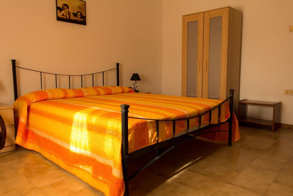 Locazione Turistica Girasole Villa ปอร์โตตอลเล ภายนอก รูปภาพ